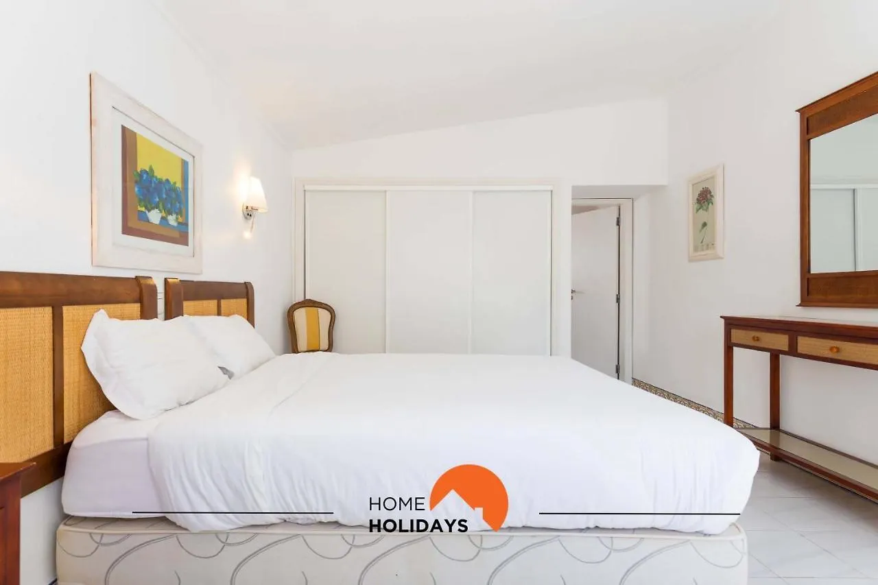 #133 Vila Dias 1 By Home Holidays Albufeira 0*,  Portugal